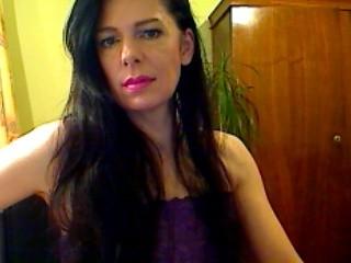 chat reifecolette:  Anal-Sex, Oralsex, Outdoor, Rollenspiele, Voyeurismus, Live-Dates - BH-Gr&ouml;sse: A
